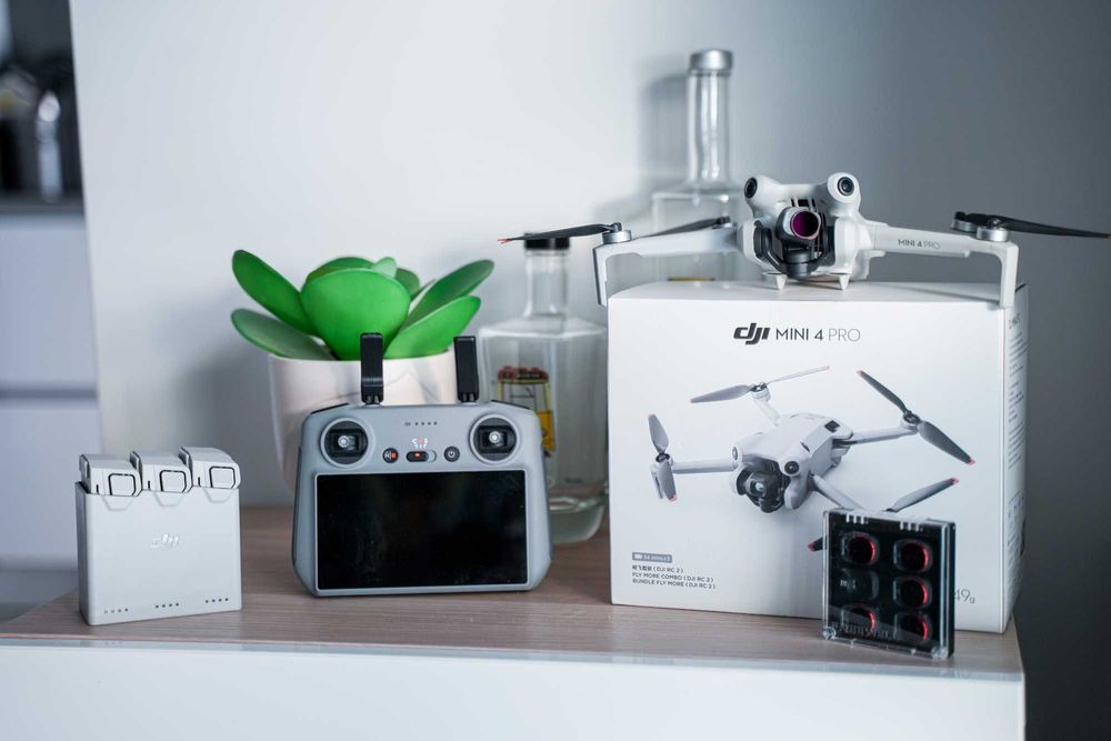 DJI MINI 4 PRO FLY MORE Combo + FILTROS ND + Fatura e Garantia (como NOVO!)