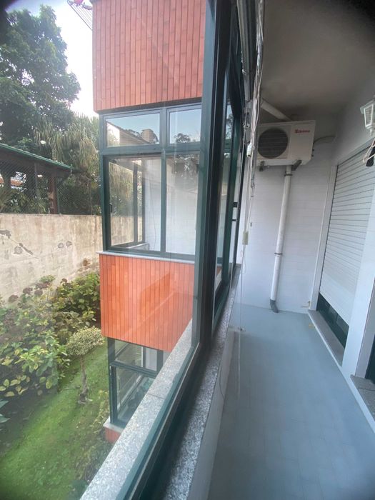 Apartamento T1+1 Centro de Lamas Garagem Individual Fechada