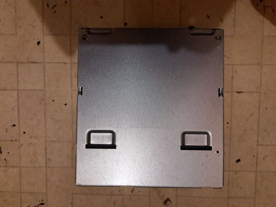 Zasilacz Dell T3500 uszkodzony