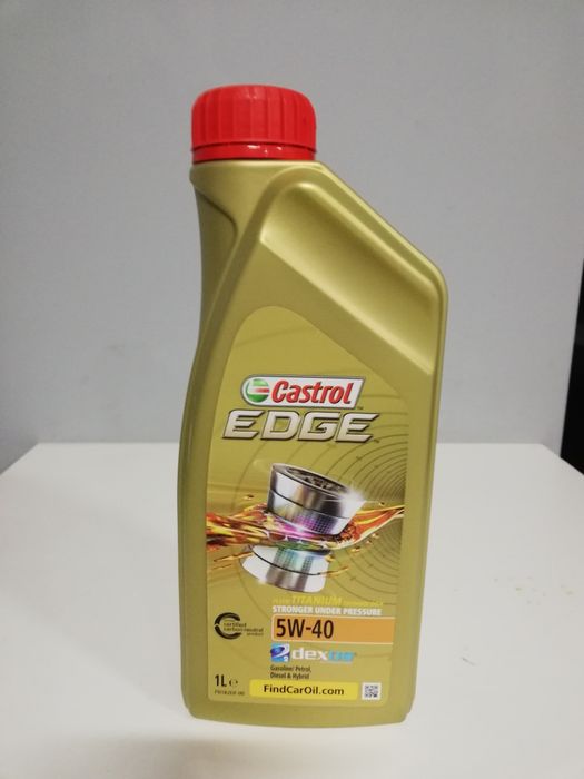 Sprzedam olej Castrol 5w40
