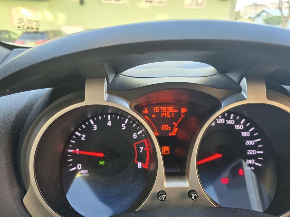 Nissan Juke caixa automatica  gasolina ano 2013
