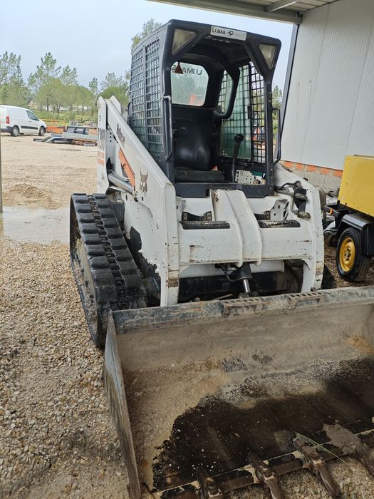 Bobcat t200 rastos