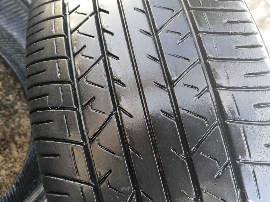 4 pneus 235/55/R18