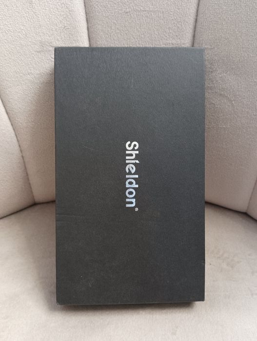 Skórzane ETUI CASE iPhone 16 SHIELDON zielone możliwość rozdzielenia