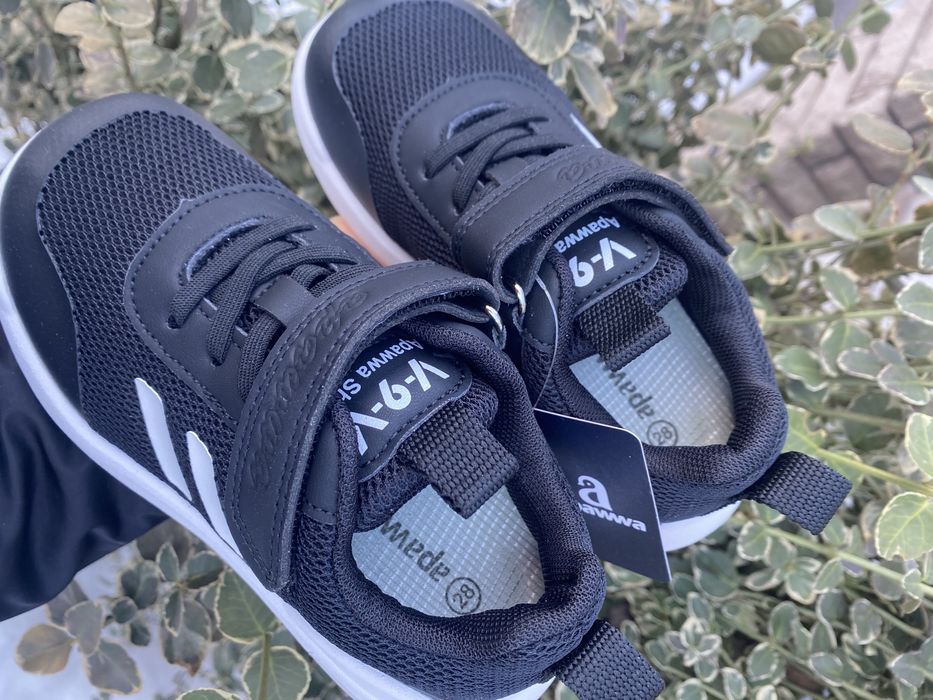 Кросівки Apawwa розмір 29 31 32