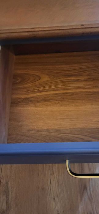 Cómoda madeira maciça