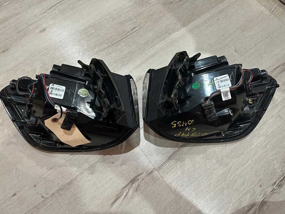 Стоп ліхтар  фара фонар Jeep Compass компас оригінал USA 2017 - 2022