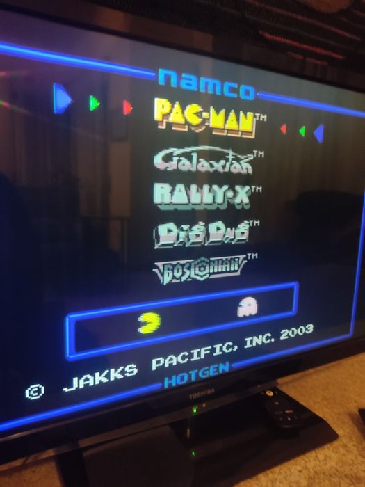 Consola para TV com jogos antigos