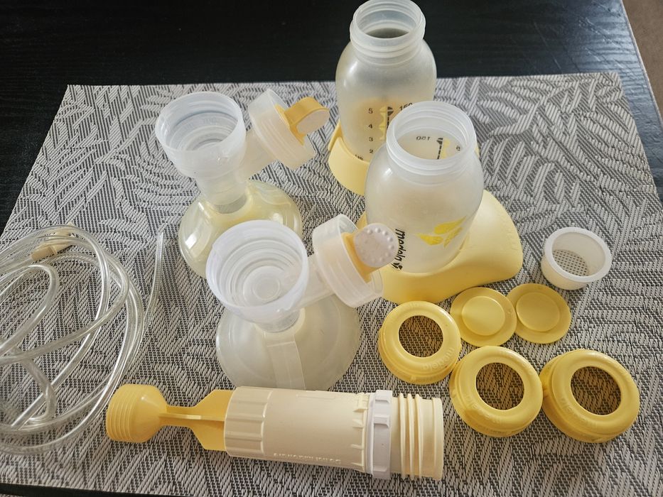 Молоковідсмоктувач medela ( дорожній)