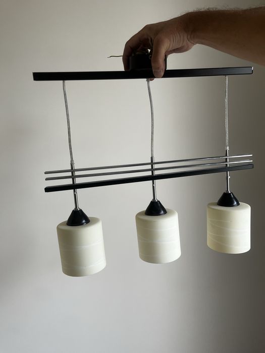 Lampa sufitowa potrojna