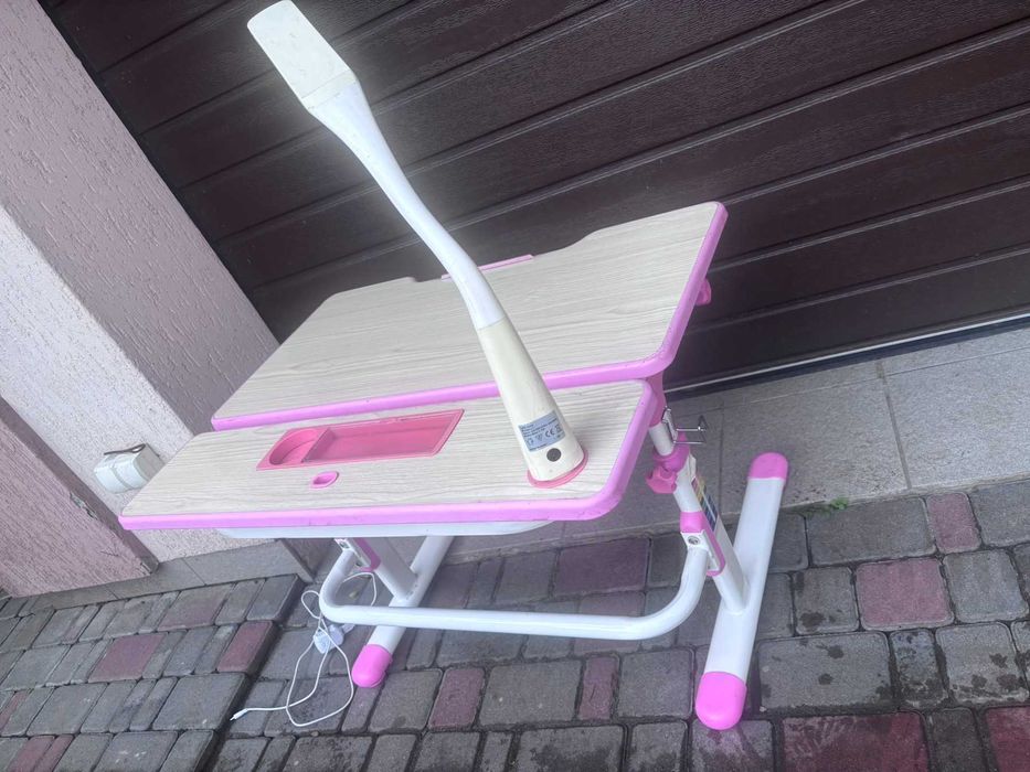 Продам дитячу парту Fun Desk