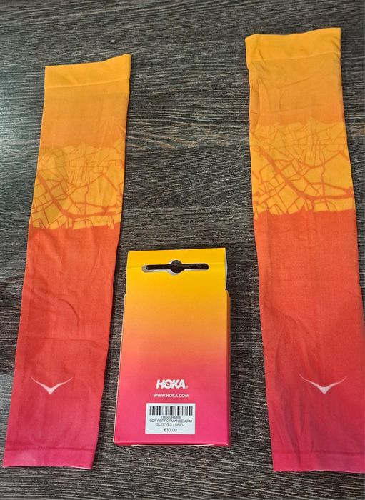 Hoka rękawki do biegania