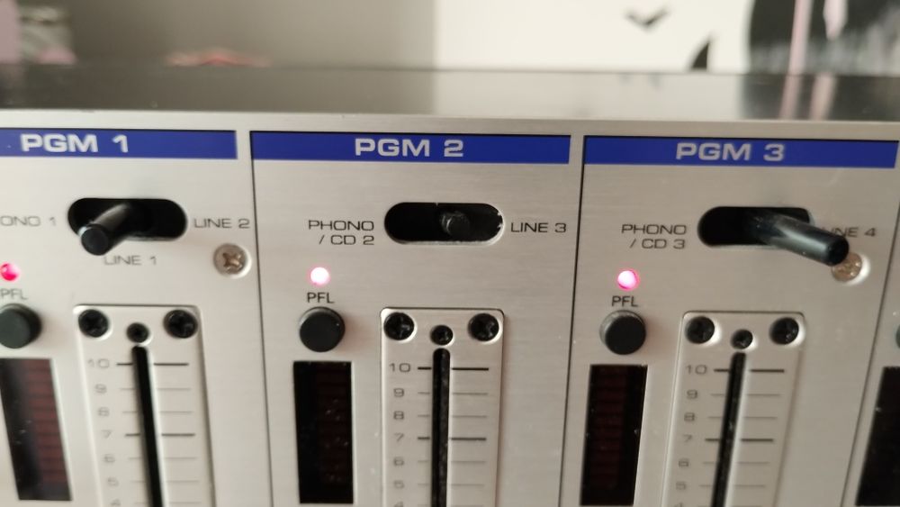 Dj mixer Stanton  RM-50