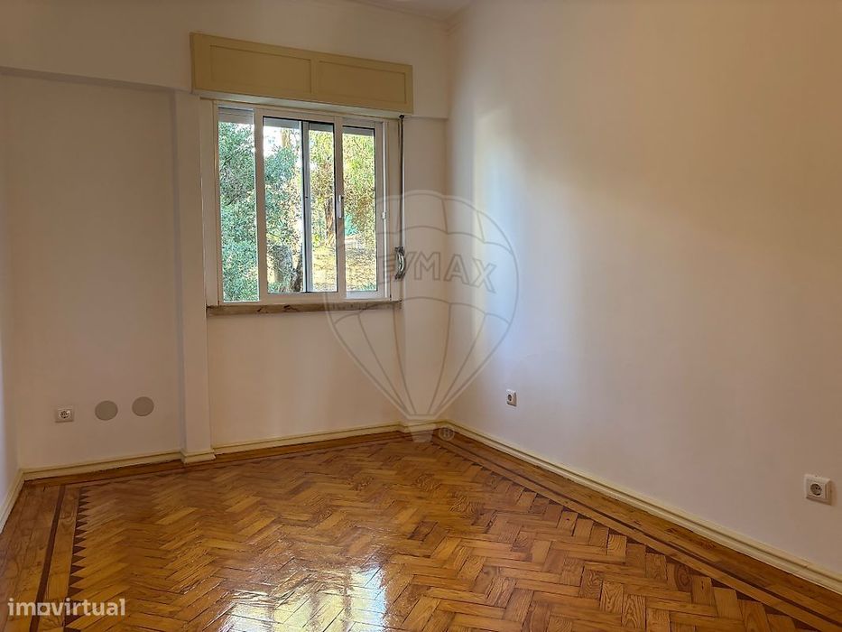 Apartamento T2 para arrendamento