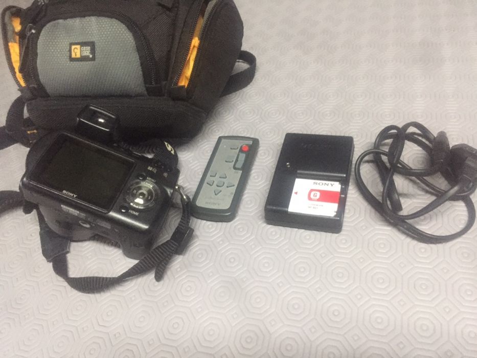 Máquina fotográfica Sony DSC-H7