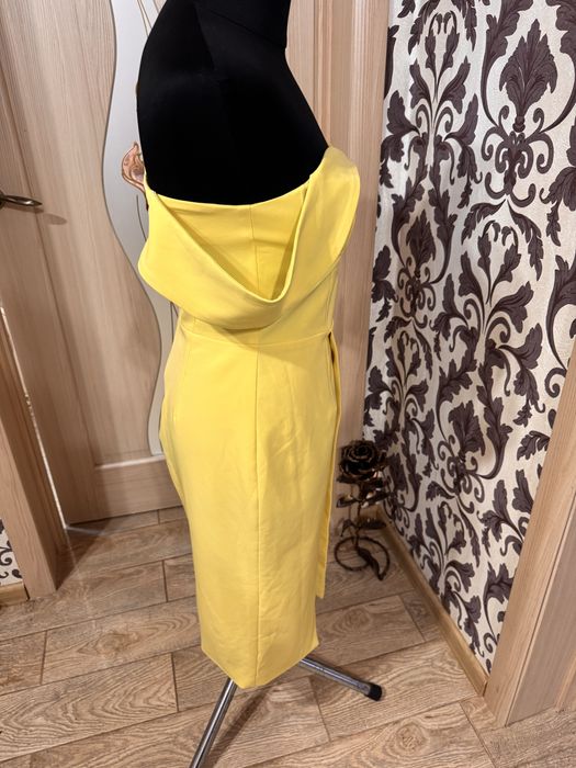 Сукня  літня святкова 48р.