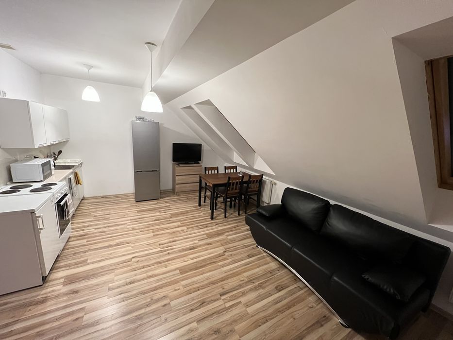 Noclegi / Pokoje / Apartamenty / Mieszkania / Dom dla firm-  Słubice