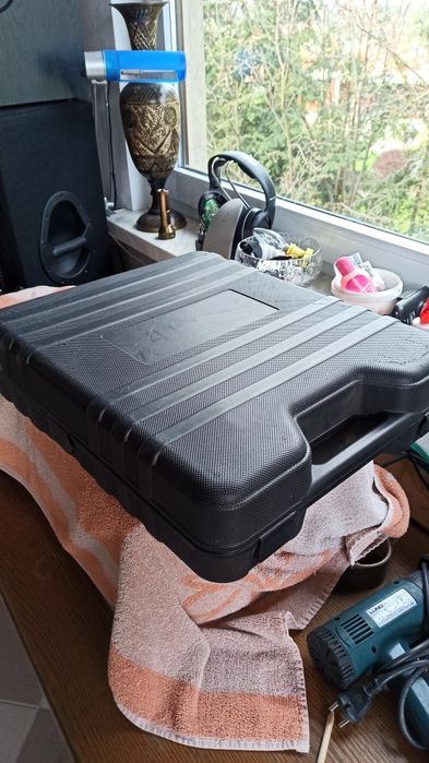 Antena satelitarna plus dekoder prawie .