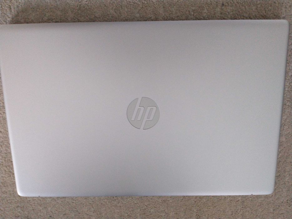 Laptop 17" cali Ryzen 5 (6 rdzeni) 16GB RAM SSD 512GB Windows 11