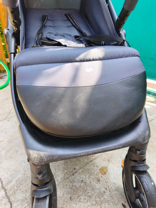 прогулянковий візок kinderkraft trig 3