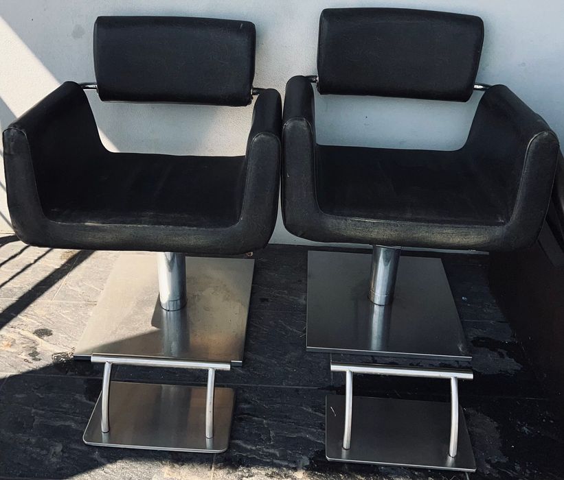 2Cadeiras de cabeleireiro