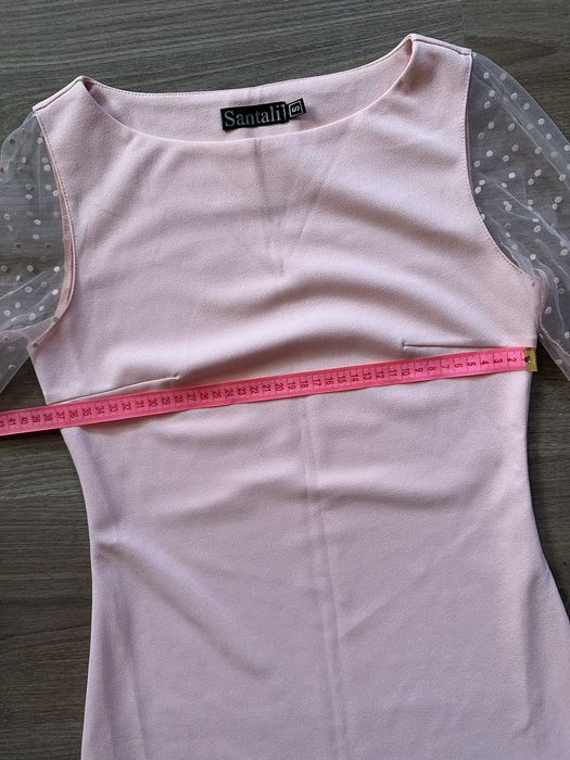 Жіноча сукня.