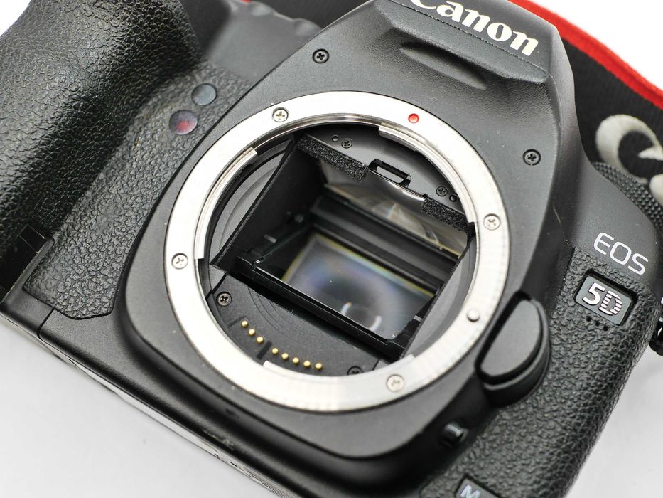 Lustrzanka Canon EOS 5D Mark II CF 32GB tylko 87 tyś zdjęć