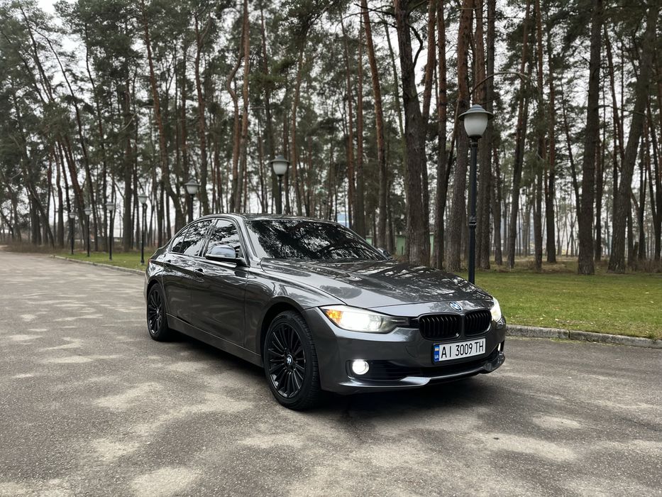 Продам BMW 328 xDrive. Автомобіль у відмінному стані .