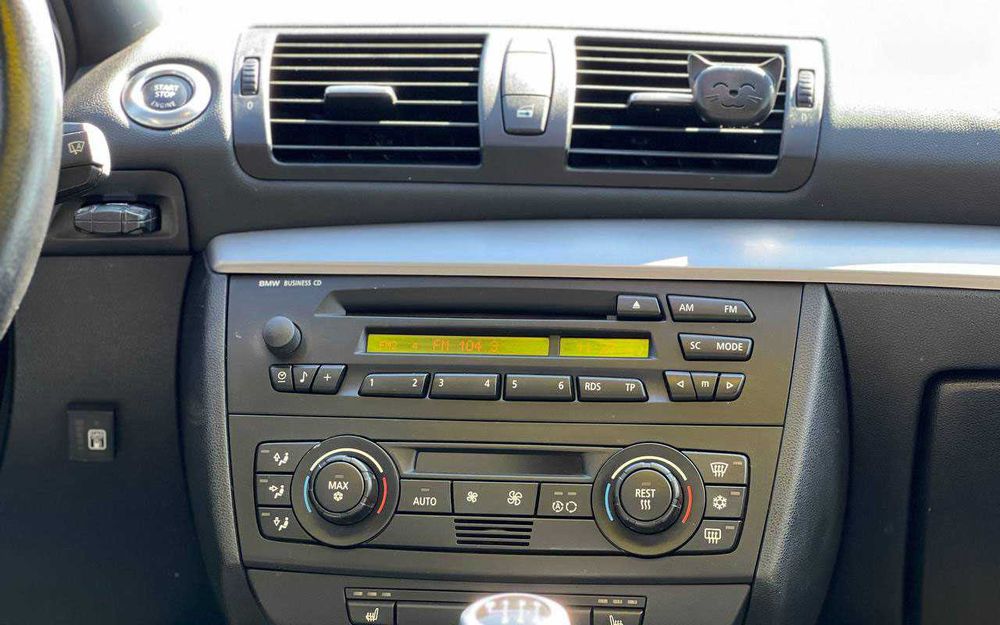 BMW 118 2006 року