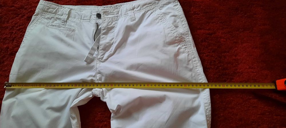 Spodnie białe męskie
