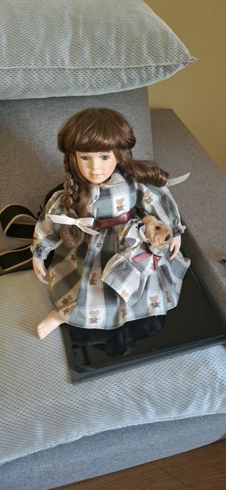 Bonecas de porcelana