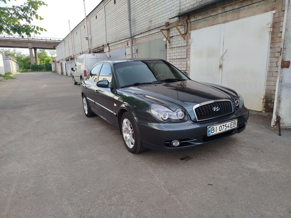 Hyundai sonata ef
