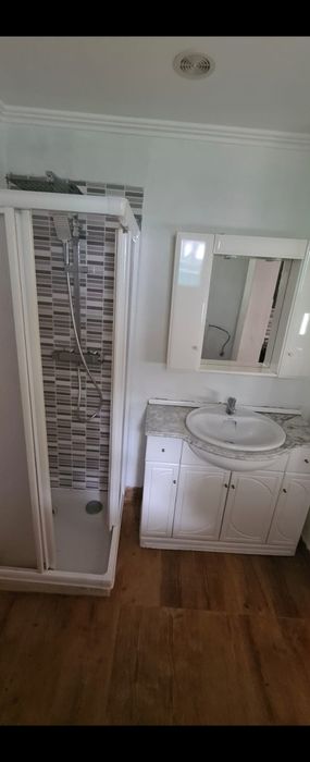 Alugo T0 em Massamá entrada imediata