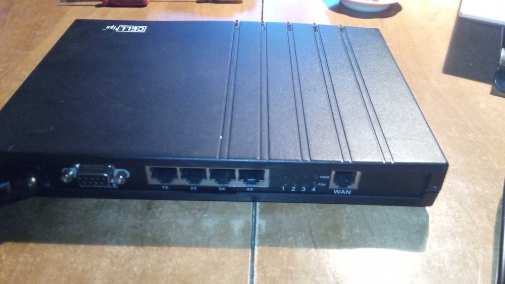 Lucent Technologies Cell-20H-E CellPipe ADSL Router