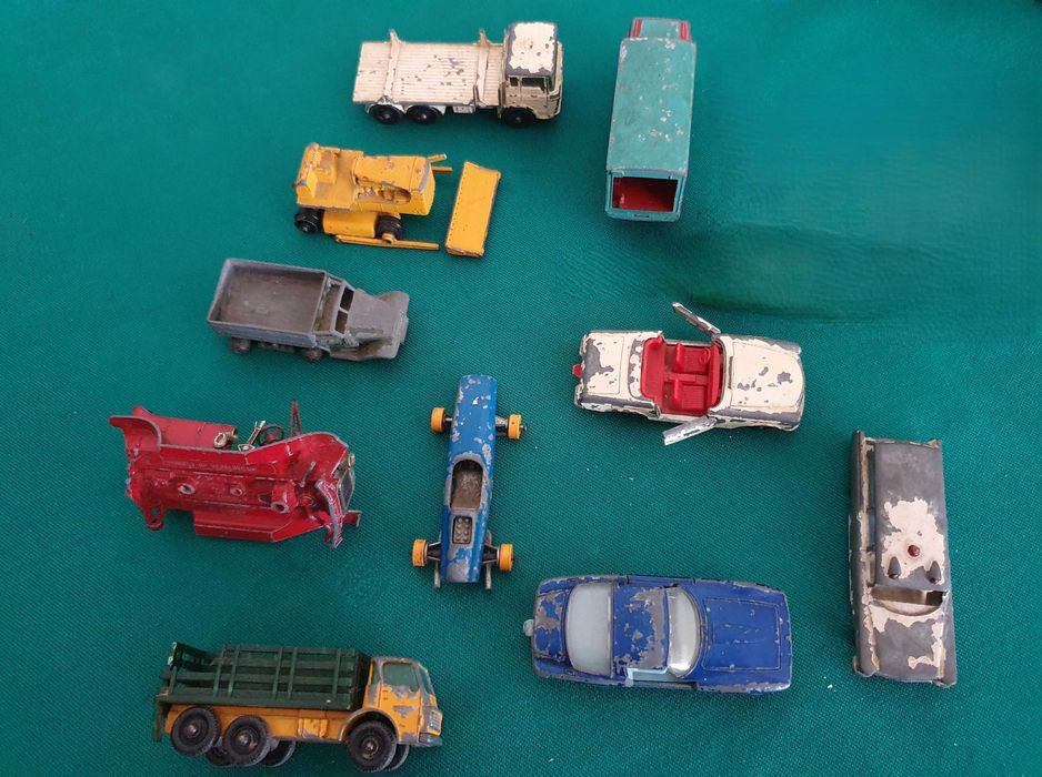 Automóveis/Carrinhos de coleção Matchbox, Lesney, anos 60, DANIFICADOS