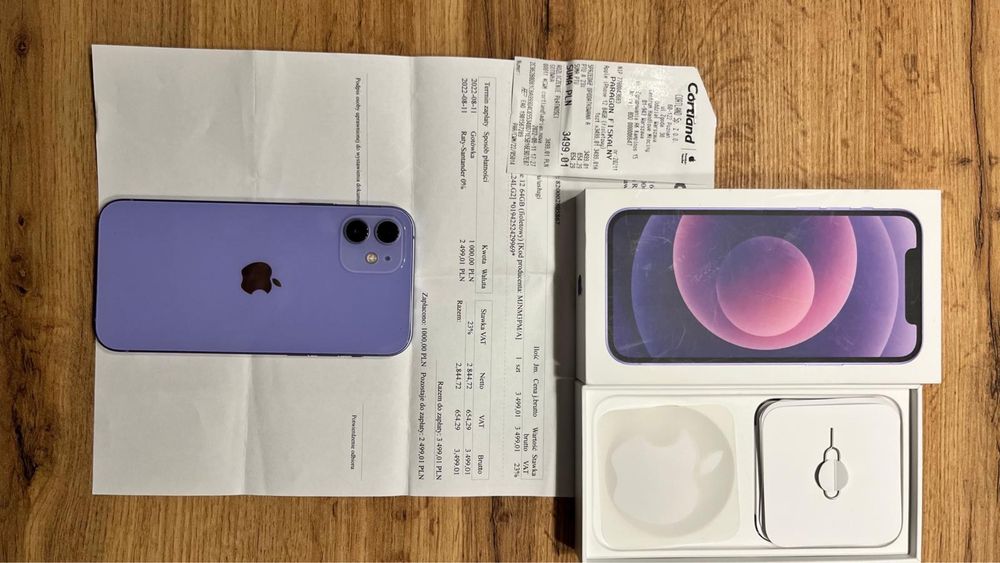 I phone 12  idealny