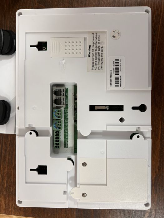 System alarmowy GSM + piloty – nowy, kompletny zestaw