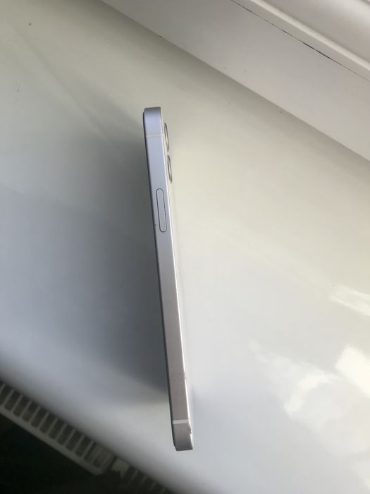 Iphone 12 на 64 Неверлок