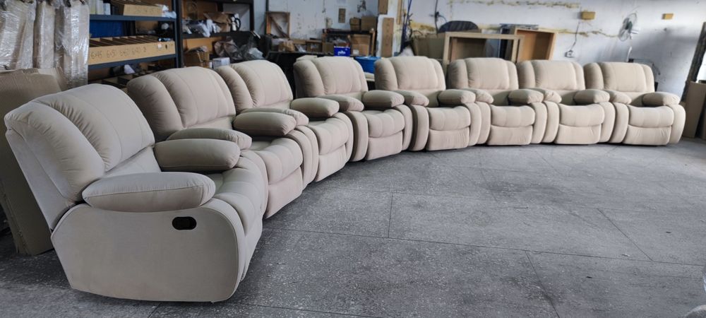 Крісла реклайнери різних видів.