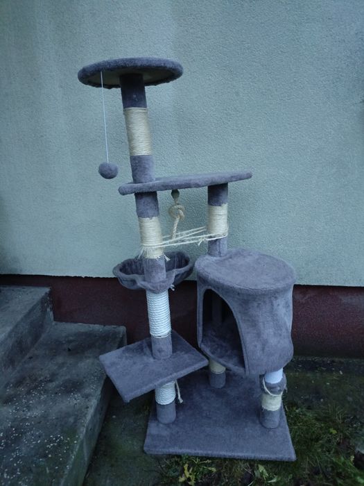 Za darmo !!! Drapak dla kota