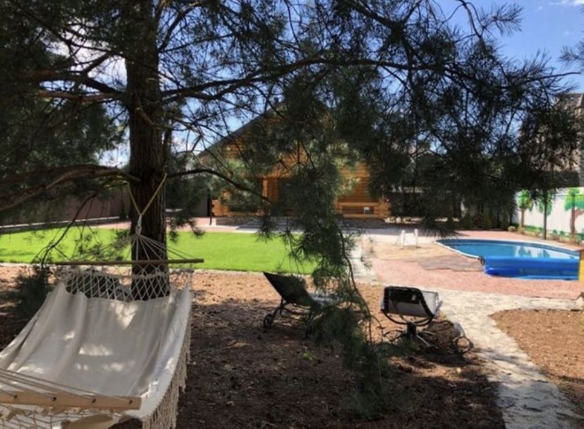 210/2 Сруб с бассейном баней и чаном