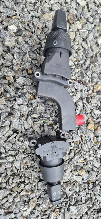 Підрульові перемикачі форд ескорт