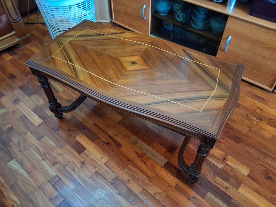 Mesa decorativa de sala