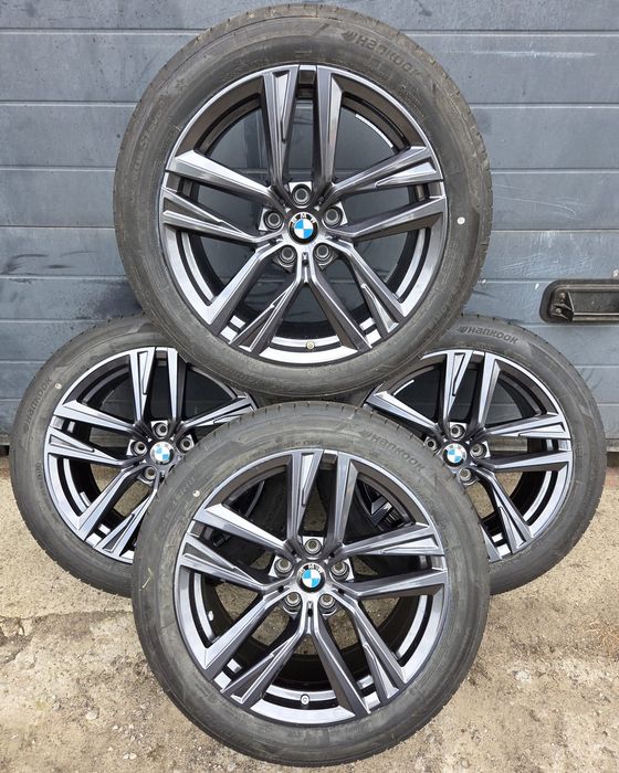 Felgi z oponami Bmw 4 G26 I4 5 G30 8,5x18 ET36 5x112