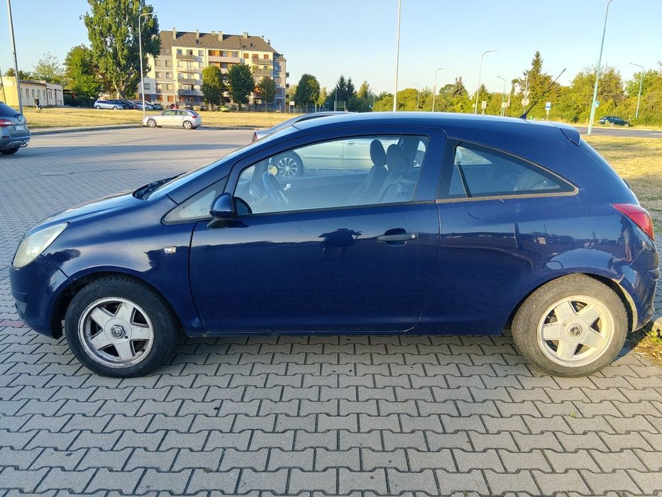Opel Corsa D 2009r