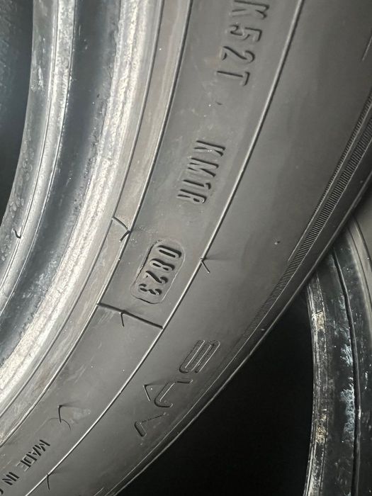 Продам  резини на авто , розмір:255:55(R18) 109y , стан задовільний