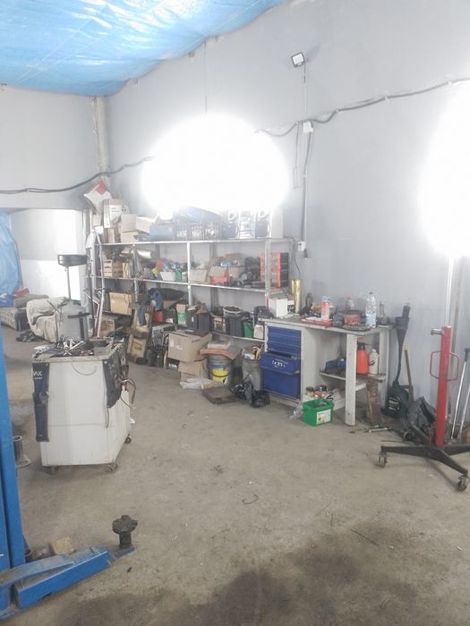 Пропоную в оренду гараж із усім необхідним обладнанням для СТО