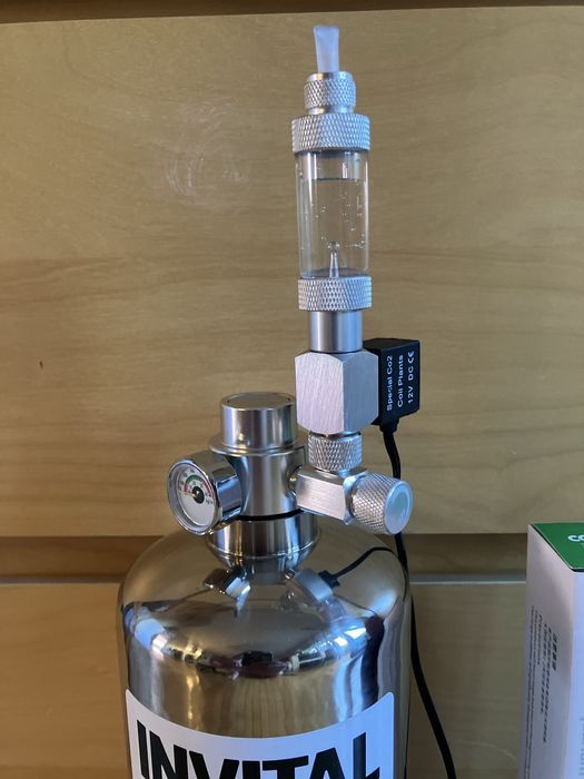 Butla Invital Co2