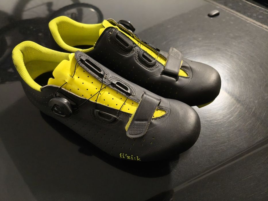 Sapatos Estrada Fizik