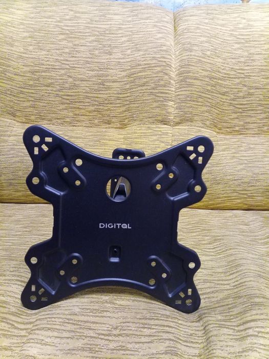 Навесная полка для телевизора